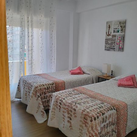 Ricardo Hostal Apartamento 3 Habitaciones Alicante Exterior photo