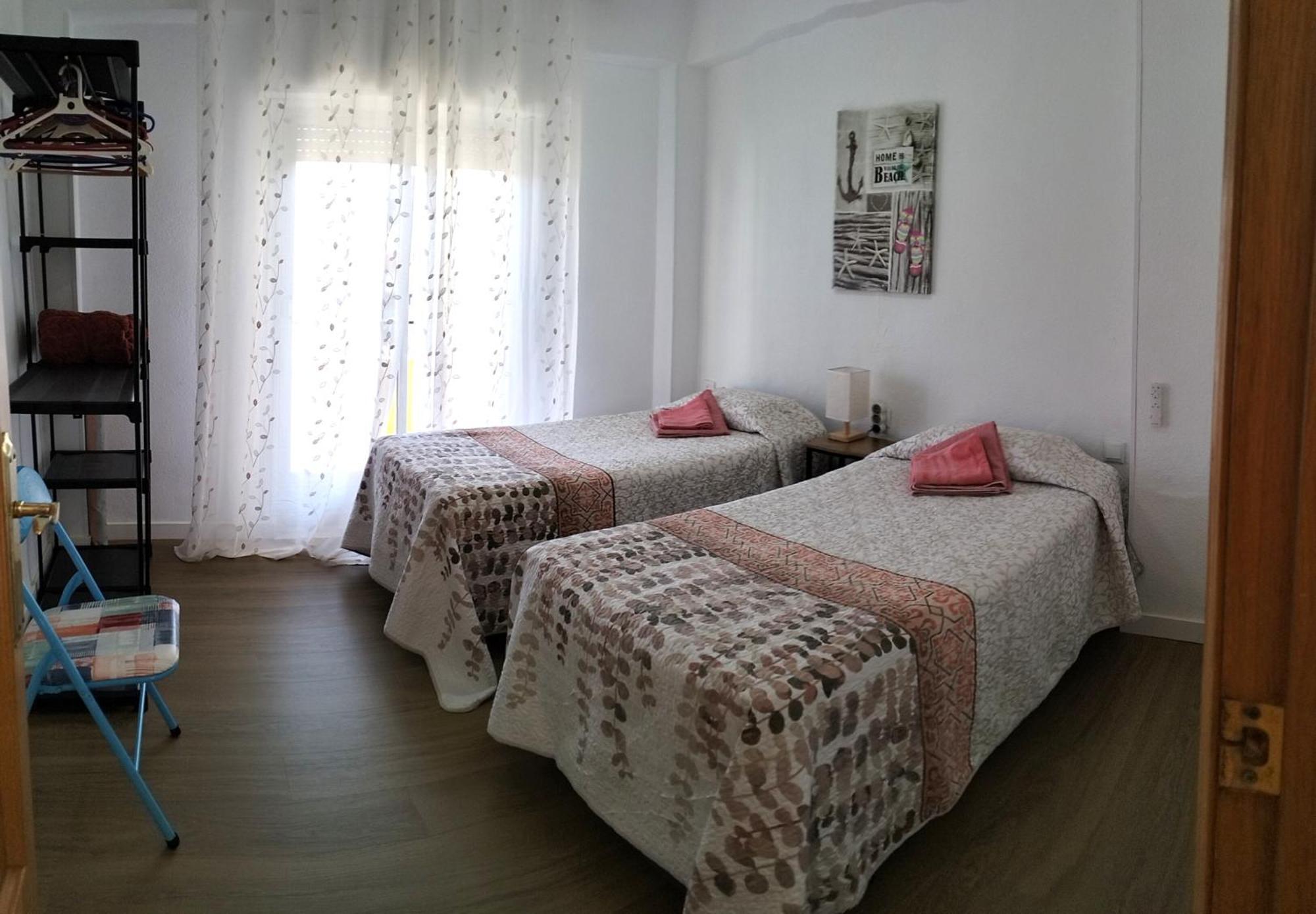 Ricardo Hostal Apartamento 3 Habitaciones Alicante Exterior photo